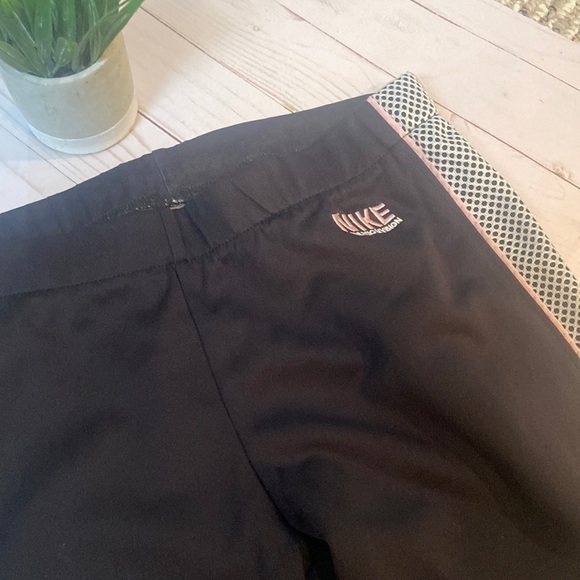 Nike Pants - COPY - Nike  Yoga pants 💕
